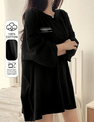 
						Tricou Oversize Dazy, negru