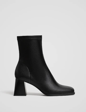 Botine Stradivarius, negru