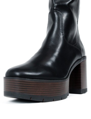 Cizme Stradivarius, negru