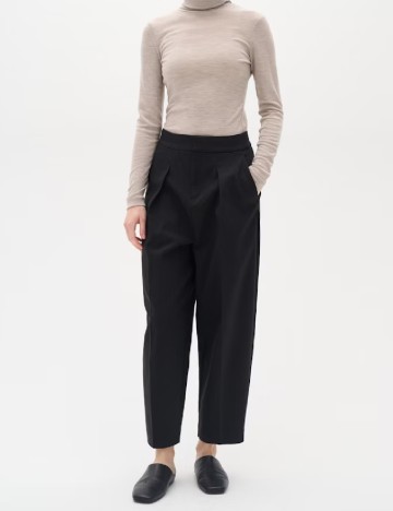 
						Pantaloni InWear, negru