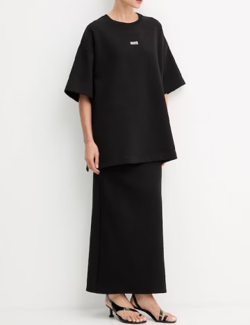 
						Tricou Gestuz, negru