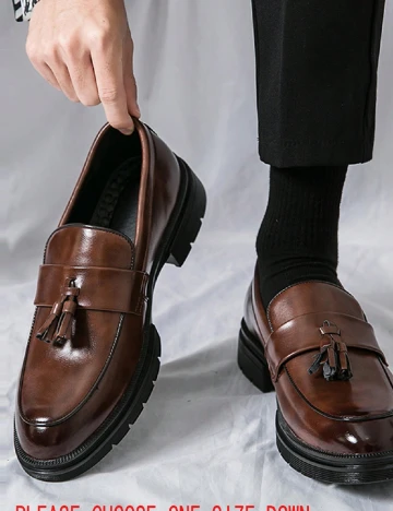 Pantofi SHEIN, maro