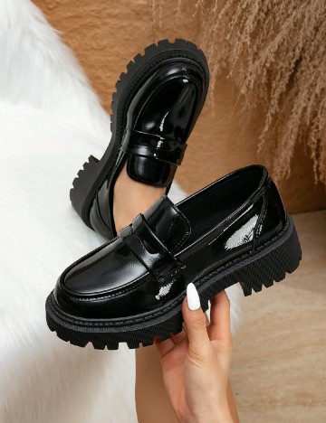 
						Mocasini SHEIN, negru
