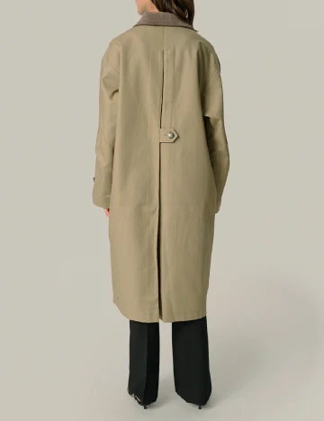 Trench Soaked In Luxury, kaki