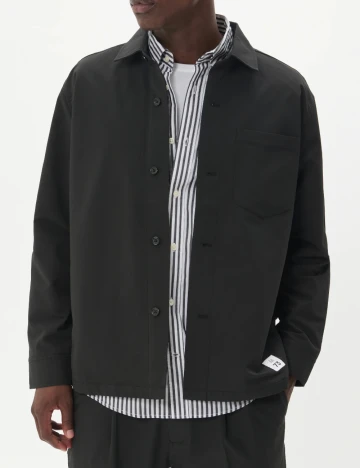 Jacheta Matinique, negru Negru