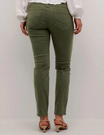 Blugi Cream, verde