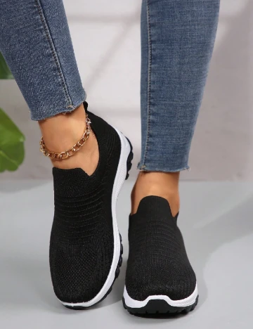 Adidasi SHEIN, negru