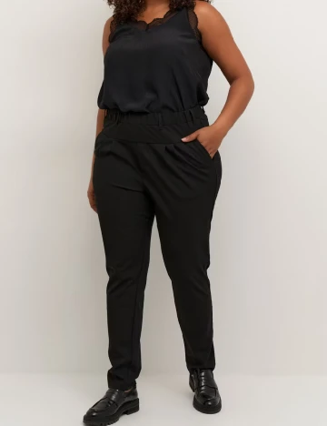 Pantaloni Kaffe Curve, negru Negru