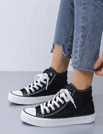 
						Tenisi SHEIN, negru