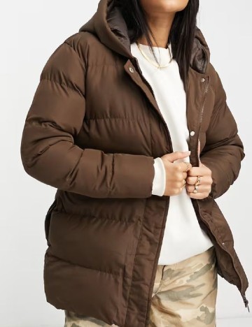 
						Geaca Threadbare, maro
