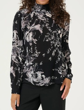 
						Bluza Kaffe, mix culori