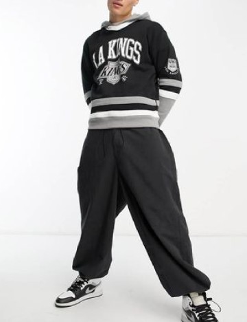 
						Hanorac Hollister, negru