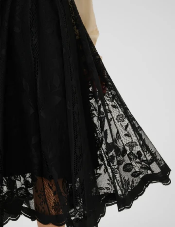 Fusta Cream, negru