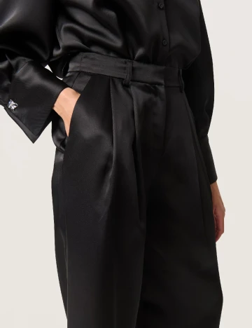 Pantaloni Soaked In Luxury, negru