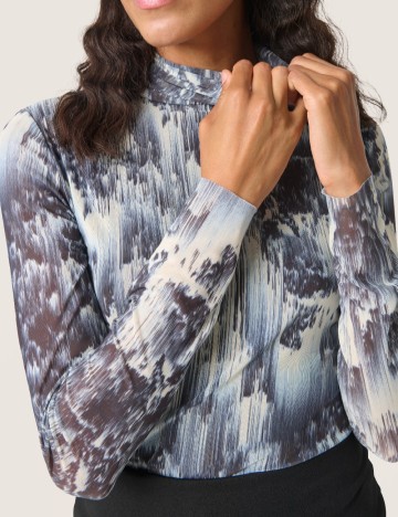 Bluza Soaked In Luxury, mix culori