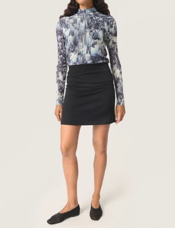 Bluza Soaked In Luxury, mix culori