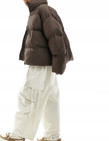 
						Geaca COLLUSION, maro