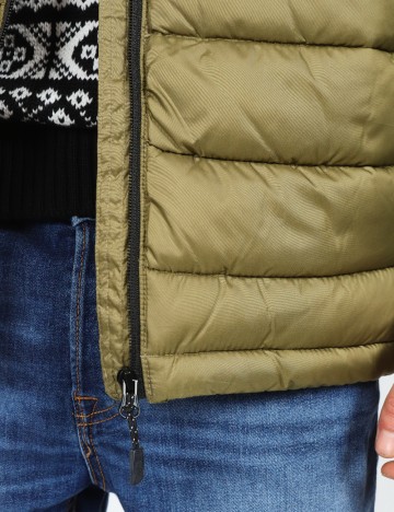 Vesta Columbia, verde