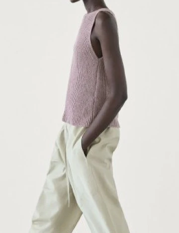 Maiou Massimo Dutti, mov