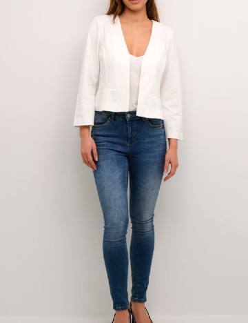 Blazer Culture, alb