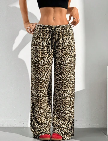 Pantaloni SHEIN, animal print