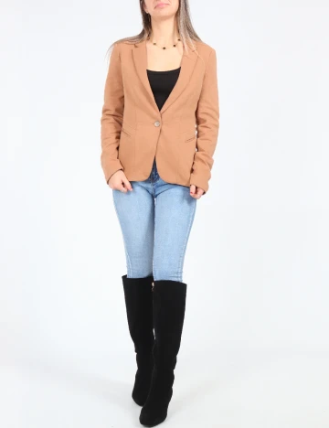 Sacou Bershka, maro