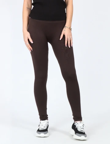 Colanti Bershka, maro Maro