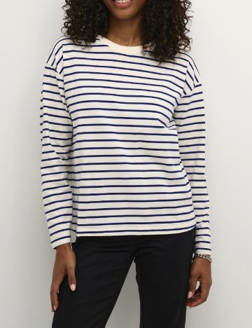 
						Bluza Kaffe, crem