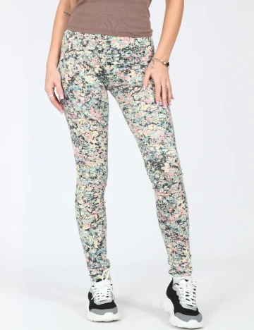 Colanti Bershka, mix culori Mix culori