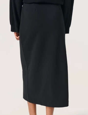 Fusta Soaked In Luxury, negru