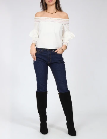 Top Bershka, alb Alb