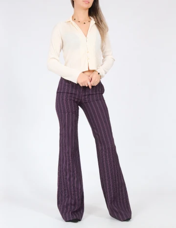 Pantaloni Bershka, mov