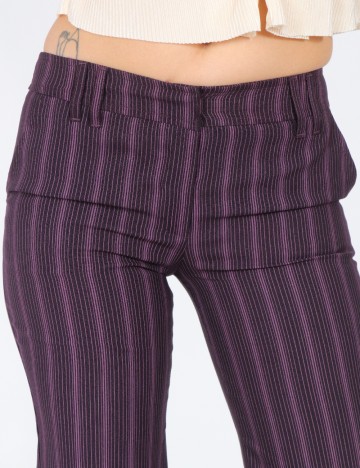 Pantaloni Bershka, mov