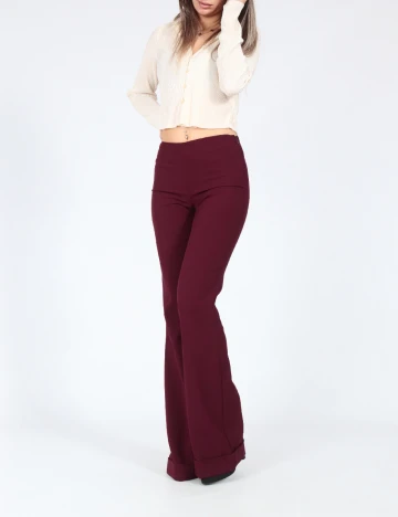 Pantaloni Bershka, visiniu