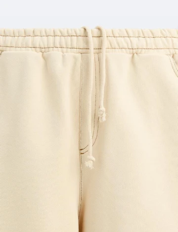Pantaloni scurti Zara, crem Crem