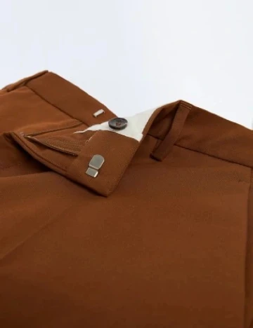 Pantaloni Zra, maro