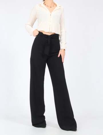 
						Pantaloni Zara, negru