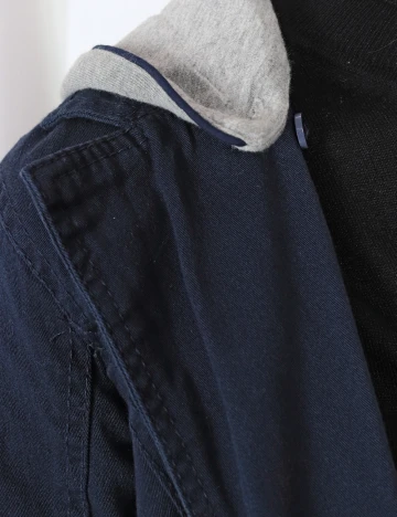 Jacheta Bershka, bleumarin