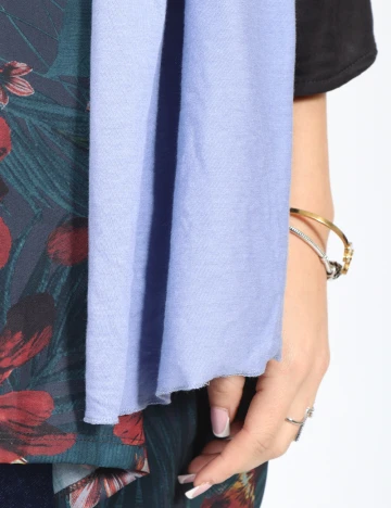 Esarfa Bershka, albastru Albastru