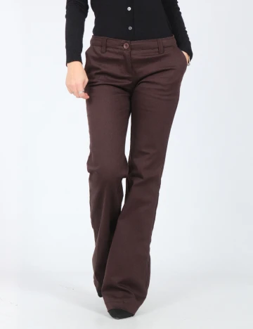 Pantaloni Bershka, maro Maro