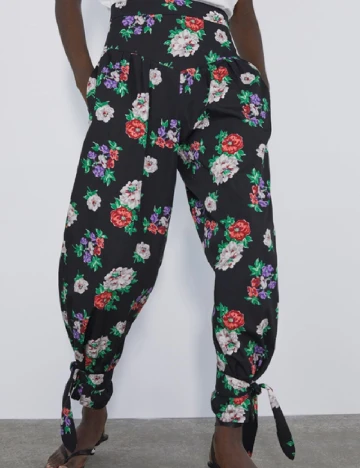 Pantaloni Zara, floral print