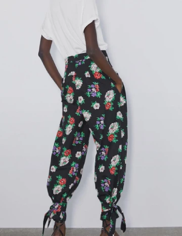 Pantaloni Zara, floral print