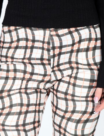 Pantaloni Bershka, mix culori