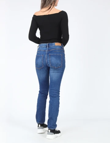 Top Bershka, negru Negru