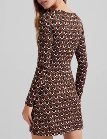 Rochie scurta Bershka, maro