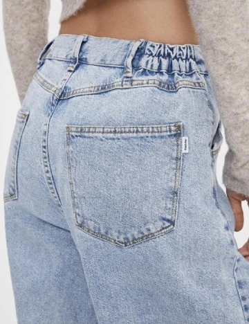 Blugi Bershka, bleu Albastru