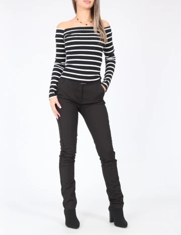 Pantaloni Bershka, negru Negru