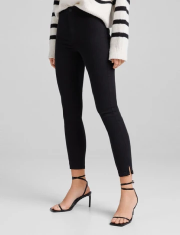 Blugi Bershka, negru Negru