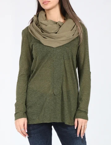 Esarfa circulara Bershka, verde Verde