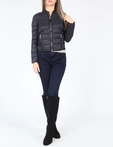 Geaca Bershka, bleumarin inchis Albastru